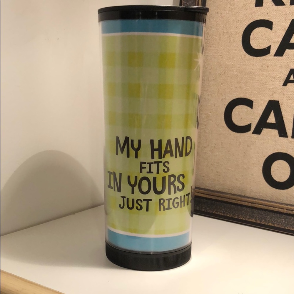 Hand print coffee mug.🌸